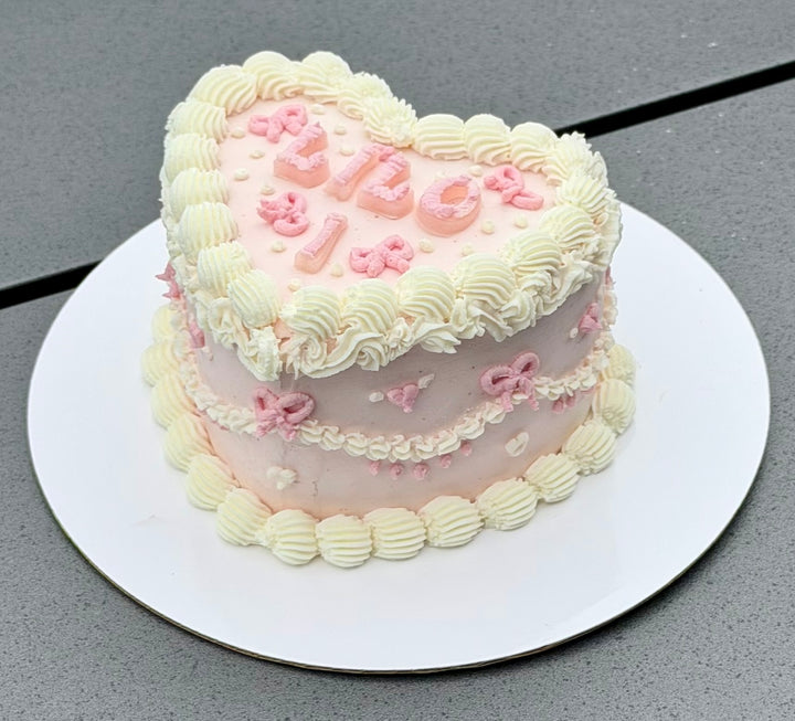 Classic Celebration Cake - Atlantic Salmon